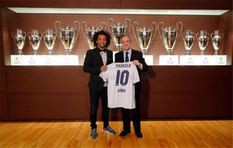 أخبار.. ريال مدريد يكرم مارسيلو إحتفالاً بالعشر سنوات