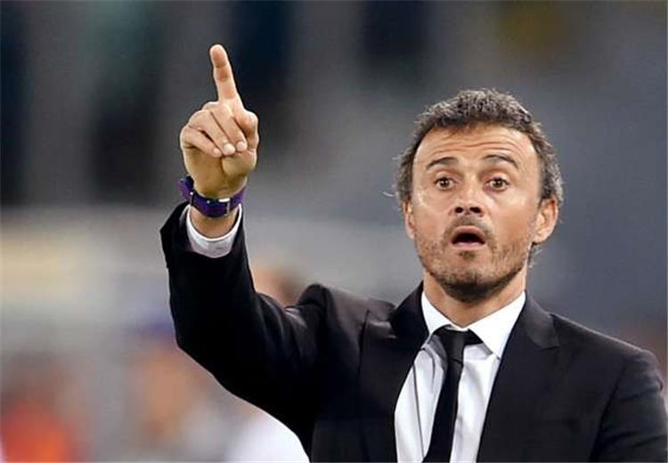 تقارير الميركاتو.. برشلونة مهتم بالتعاقد مع ظهيري بايرن ميونيخ