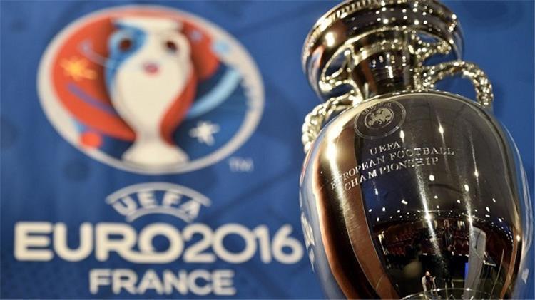 "اليويفا" يعلن عن التشكيلة المثالية لليورو.. وبيل ونجوم إيطاليا خارج الحسابات.!
