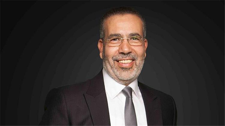 العدل يكشف تفاصيل حديثه مع ميدو عن مدرب الزمالك