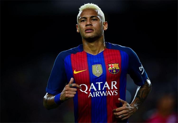 تصريحات.. والد نيمار: ابني يرغب البقاء في برشلونة دائماً.. وإذا أراده نادٍ آخر عليه دفع 430 مليون يورو