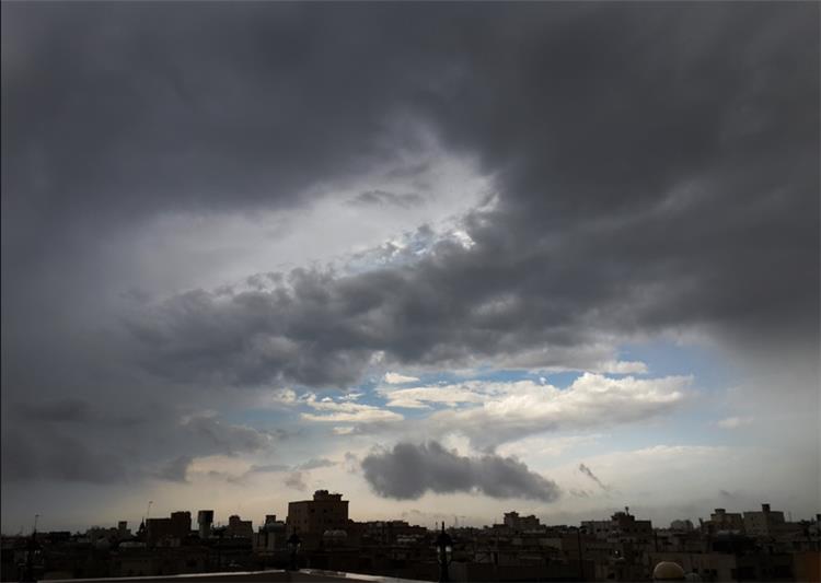"البيئة" تستعد مبكرا لمواجهة "السحابة السوداء"